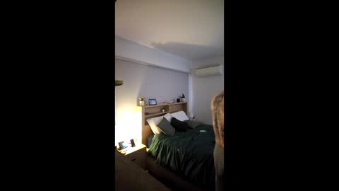 DirtyAuscouple online show from 04/16/26, 06:03
