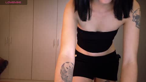 Cait online show from 06/10/26, 05:07