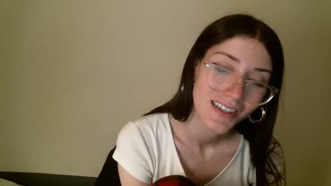 Snapshot of ts_librarian chatting on 12/17/24, 06:13 Elisabeth online show from 12/17/24, 06:13