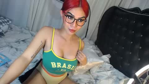 Snapshot of ts_tatiana chatting on 02/03/25, 07:00 billie online show from 02/03/25, 07:00