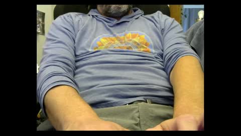 Snapshot of ts_tower79 chatting on 09/22/25, 08:33 LuvAll online show from 09/22/25, 08:33