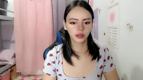 Dhalia online show from 12/19/24, 08:23