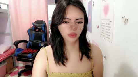 Dhalia online show from 12/30/24, 01:37