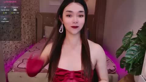 ts_yoshi_ online show from 10/03/25, 03:14