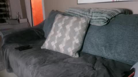 Snapshot of tsbodysmooth chatting on 11/12/25, 02:23 Ts Charlotte aka Bodysmooth online show from 11/12/25, 02:23