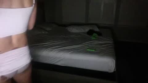 tscarlahdez online show from 10/08/25, 04:32