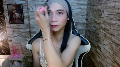 Tina online show from 01/15/25, 02:49