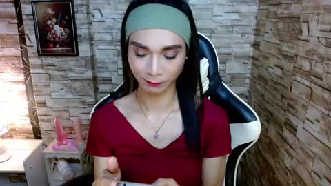 Tina online show from 02/03/25, 09:07