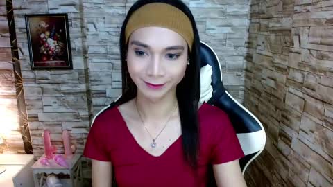 Tina online show from 02/11/25, 10:15