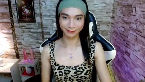 Tina online show from 02/19/25, 07:59