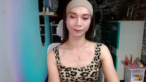 Tina online show from 09/12/25, 02:28