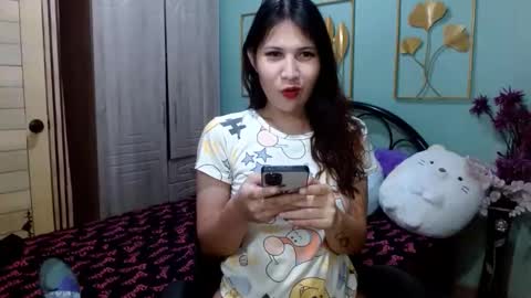 SHENA  online show from 12/03/24, 06:49