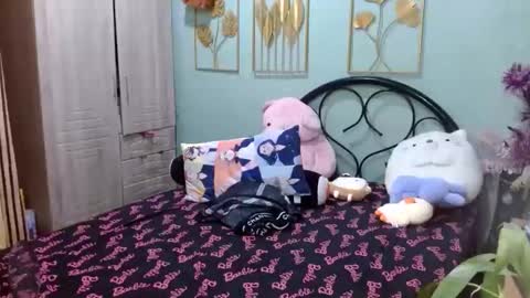 SHENA  online show from 01/01/25, 10:56