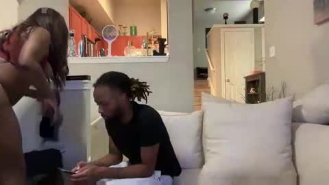 Snapshot of tsfoxx chatting on 10/30/25, 09:37 tsfoxx online show from 10/30/25, 09:37