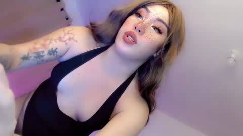 Julian online show from 12/25/24, 06:09