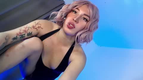 Julian online show from 02/24/25, 06:47