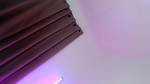 Julian online show from 03/03/25, 06:22