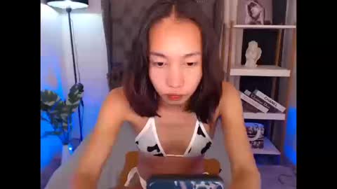 Snapshot of tskitty_girl chatting on 09/23/25, 04:48 tskitty_girl online show from 09/23/25, 04:48