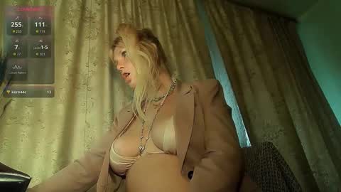 Annika online show from 11/07/25, 10:26