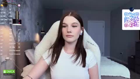Sonya on vacation until  online show from 06/11/26, 03:15
