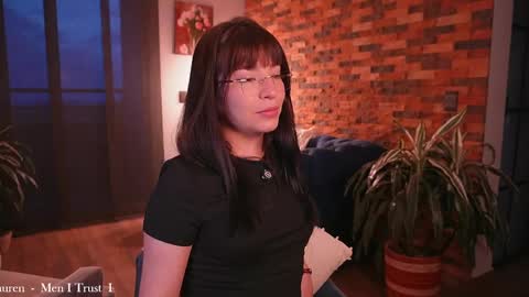 Tsuky online show from 06/03/26, 11:10