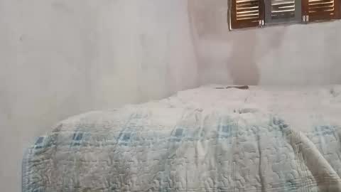 Snapshot of tsunayoshipb321 chatting on 11/01/25, 03:58 Tsunayoshi321 online show from 11/01/25, 03:58