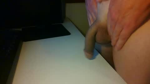 Snapshot of ttdiaz01 chatting on 12/05/25, 10:24 Portuga online show from 12/05/25, 10:24