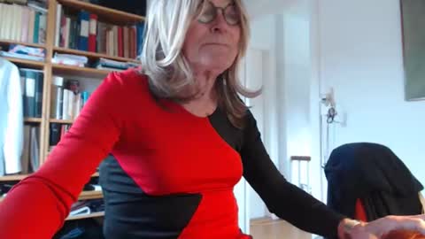 FINN but call me NANNA online show from 11/05/25, 08:58