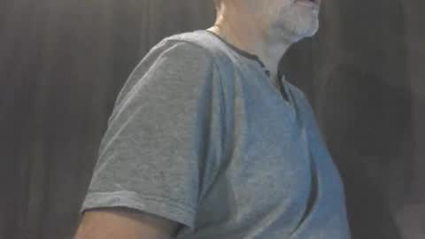 Snapshot of tubsy6868 chatting on 10/29/25, 10:28 tubsy6868 online show from 10/29/25, 10:28