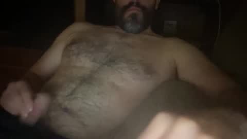 tuckerchase online show from 10/17/25, 03:31