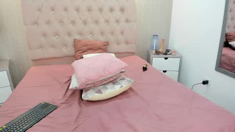 Snapshot of tugochita chatting on 04/14/26, 08:59 TuGochita online show from 04/14/26, 08:59