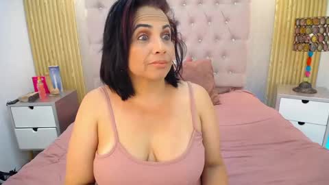 Snapshot of tugochita chatting on 04/30/26, 08:04 TuGochita online show from 04/30/26, 08:04