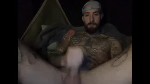 Tuhands online show from 12/14/25, 07:58