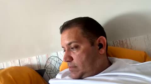 tuhombre1612 online show from 09/26/25, 09:13