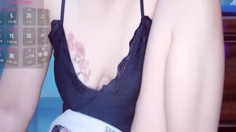 Snapshot of tulip_sexxy chatting on 10/31/25, 05:08 tulip_sexxy online show from 10/31/25, 05:08