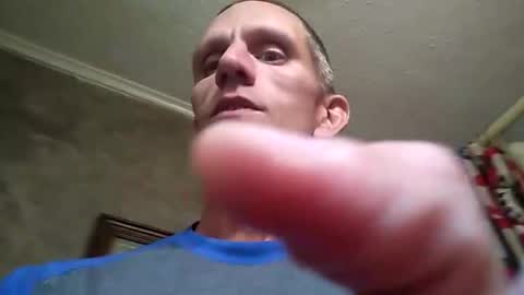 Snapshot of tulsapussyhungryguy chatting on 12/11/24, 06:20 Flash online show from 12/11/24, 06:20