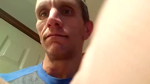 Snapshot of tulsapussyhungryguy chatting on 12/21/24, 08:43 Flash online show from 12/21/24, 08:43