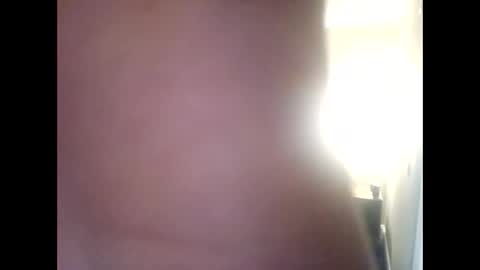 tunpau13 online show from 10/28/25, 12:03