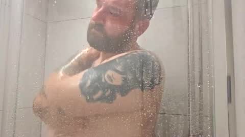 tunpau13 online show from 10/28/25, 11:07