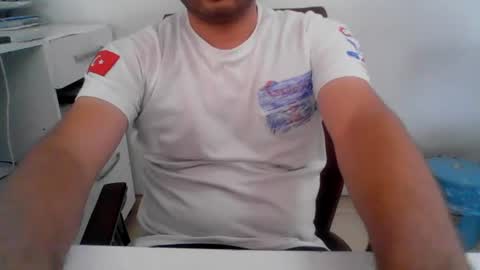 Snapshot of turkhis_boy22 chatting on 08/02/26, 07:07 turkhis_boy22 online show from 08/02/26, 07:07