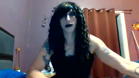 Snapshot of turnmetrans chatting on 12/12/24, 12:59 Turnmetrans online show from 12/12/24, 12:59