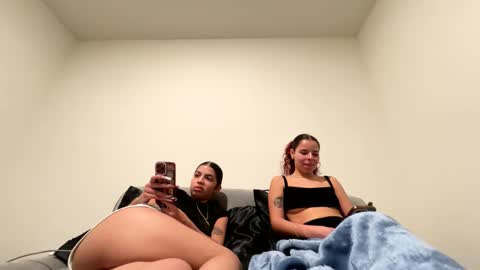 Tus reinas online show from 01/10/25, 07:04