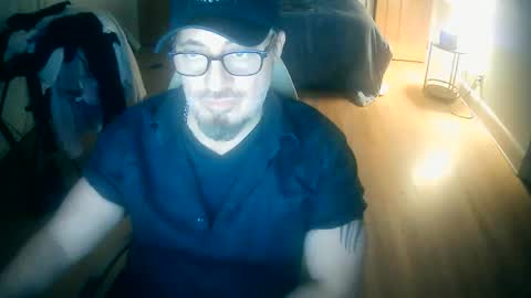 Snapshot of tuscan_taurus chatting on 11/04/25, 10:47 tuscan_taurus online show from 11/04/25, 10:47