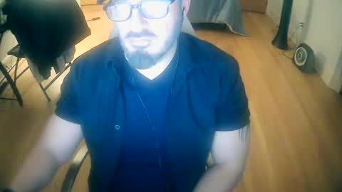 Snapshot of tuscan_taurus chatting on 11/25/25, 04:56 tuscan_taurus online show from 11/25/25, 04:56
