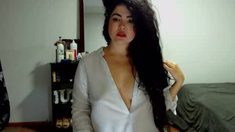 tuti online show from 01/15/26, 03:00