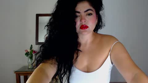 tuti online show from 06/16/26, 02:47