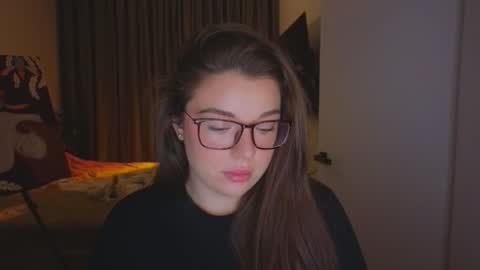 Ariana online show from 11/08/25, 09:13