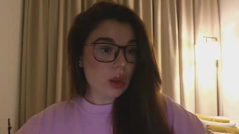 Snapshot of tutti_frutti_ chatting on 03/07/26, 08:50 Ariana online show from 03/07/26, 08:50