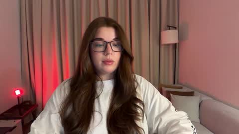Snapshot of tutti_frutti_ chatting on 03/11/26, 08:59 Ariana online show from 03/11/26, 08:59