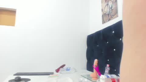 tutty_sweet online show from 12/23/24, 02:45